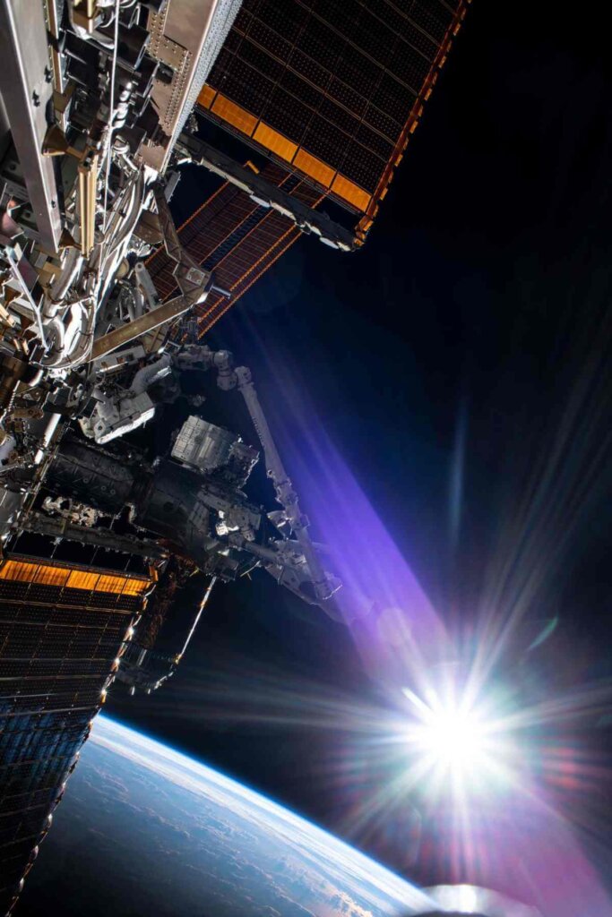 Can Astronauts See The Sun While In Space